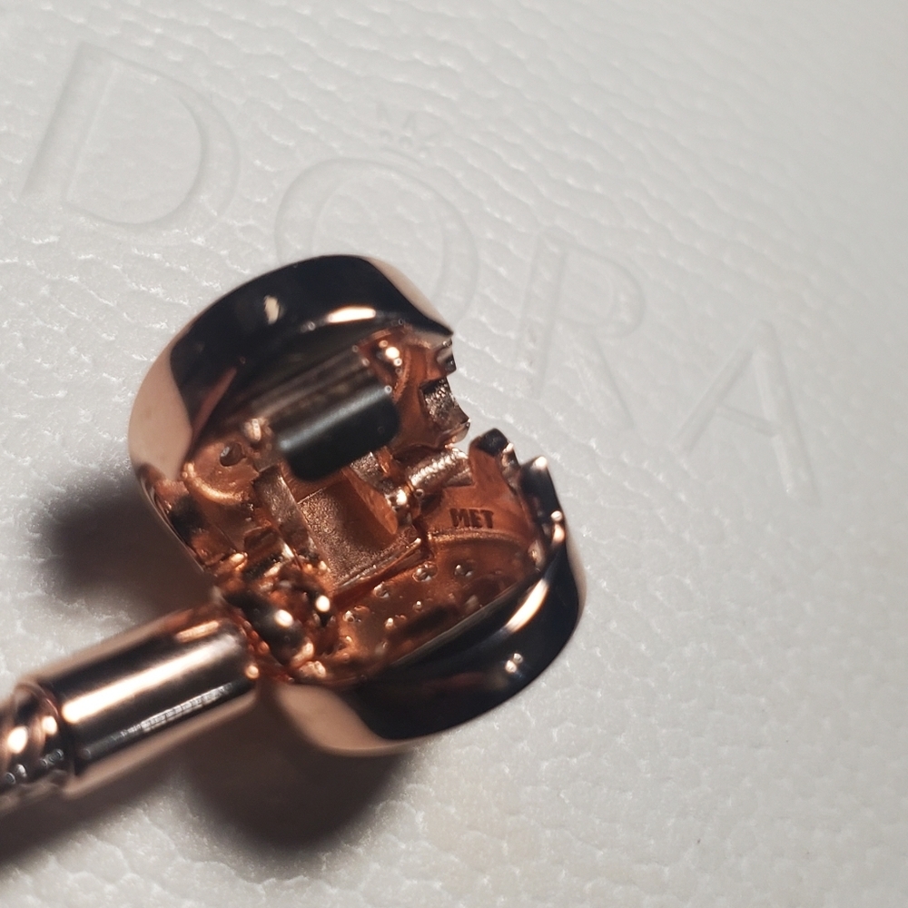 Pandora Moments Sparkling Crown O Snake Chain Bracelet - Picture 5 of 10